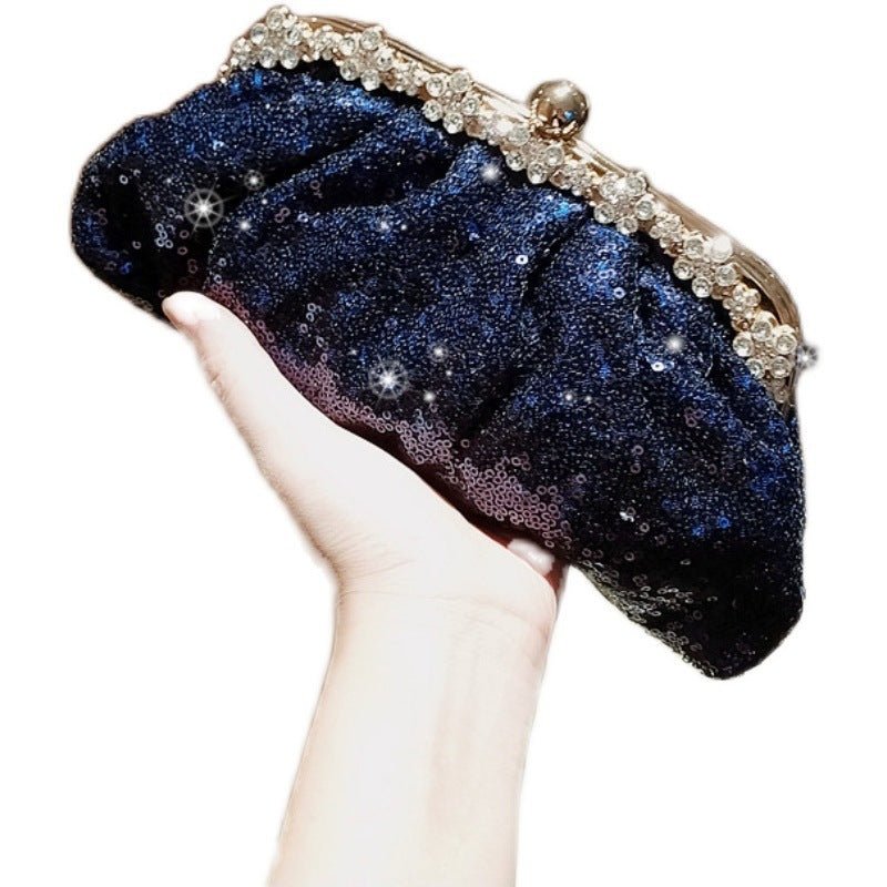Female Blue Banquet Bag Chain Beads Handbag $42.28 Dana Fashion Color: Blue Women's Bags Product Introduction: Product category: dinner bag Material: bead Fabric texture: polyester Lining texture: acrylic Cover opening mode: latch Color: blue Size: 28 * 1