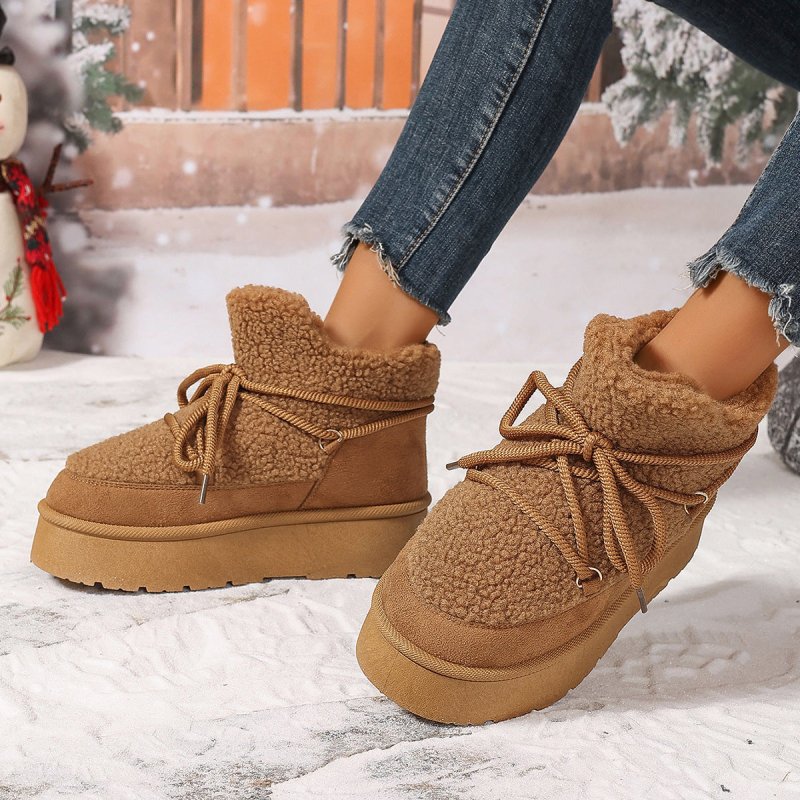 Female Height Increasing Casual Warm Short Boots $45.90 Dana Fashion Color: Black Size: 36 Women's shoes Product information: Lining material: Cotton Color: Black, camel Heel shape: flat heel Size: 36, 37, 38, 39, 40, 41, 42, 43, 44 Sole material: rubber