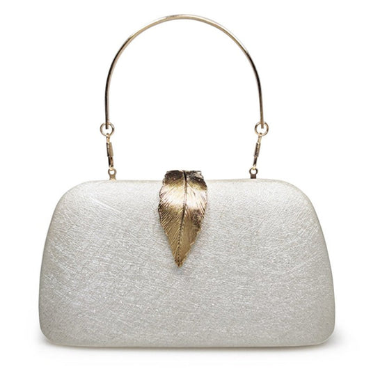 Female Minimalist Dinner Party With Small Square Bag In Hand $49.18 Dana Fashion Color: Small Leaf Black Bag Women's Bags Product information: Lining texture: Polyester Applicable scenarios: Daily matching Color: small leaf black bag, small leaf white bag