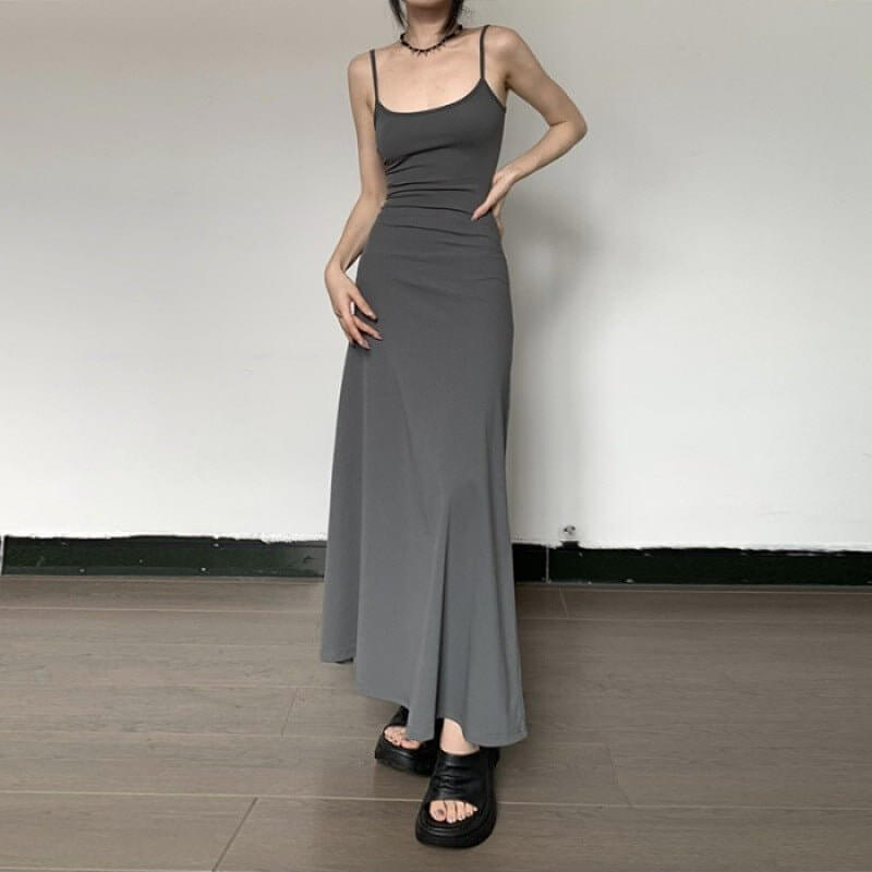 Female Summer Hot Girl Slim Fit Long Dress $19.90 Dana Fashion Color: Gray Size: L Women's clothing Product information: Color: gray, black Waist type: high waist Popular elements: suspenders Style: Sling style Main fabric composition: Polyester (polyeste