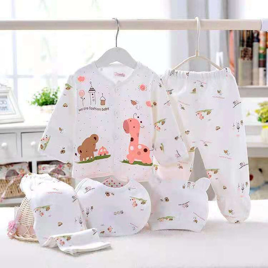 Five-piece Set Of Baby Underwear For 0-3 Months $25.00 Dana Fashion Color: Pink Child size: 59cm Baby Clothing Product information: Fabric name: cotton Main fabric composition: cotton Main fabric ingredient content: 95 (%) Security level: Class A Closed s
