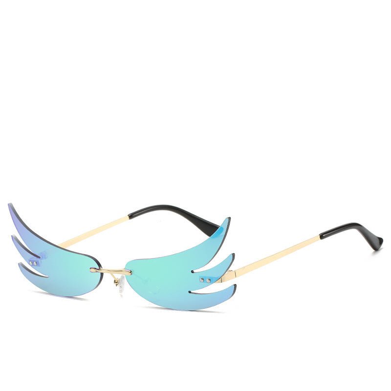 Flame sunglasses reflective sunglasses $20.00 Dana Fashion Color: Green Women's Accessories Specifications: Conventional Glasses structure: frame Whether polarized light: No Lens material: PC Style: Personality Frame material: plastic + metal UV resistanc