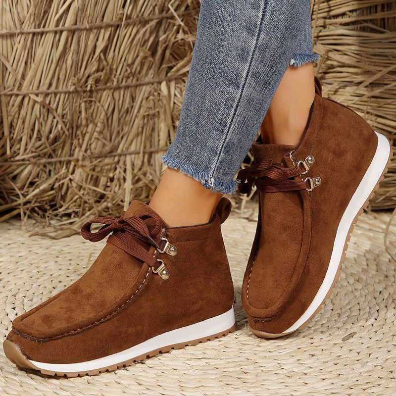 Flat Heel Cross-border Snow Boots Winter Cotton Shoes Fleece Lined Padded Warm Keeping $39.35 Dana Fashion Color: Brown Size: 35 Women's shoes Product information: Flat heel cross-border snow boots winter cotton shoes fleece lined padded warm keeping Colo