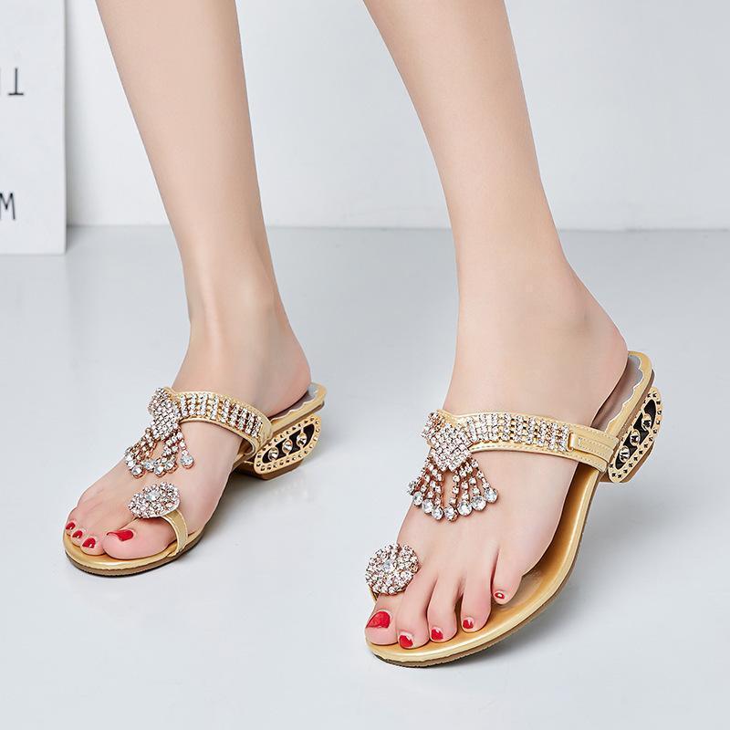 Flip-Flops Rhinestone Wedge Chunky Heel Non-slip $49.99 Dana Fashion Color: Black Size: 34 Women's shoes Product information: Lining material: PU Toe holder shape: round head Color: silver, gold, black Shoe Upper material: PU Size: 34,35,36,37,38,39,40,41