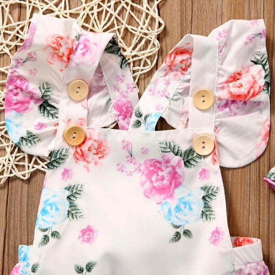 Floral Ruffled Set Infant Casual Trend Cute Little Floral Triangle Dress Two Piece Suit Girl Explosion Climbing Suit $12.53 Dana Fashion Color: white Height: 100cm Baby Clothing Sleeve: Sleeveless Whether hooded: not hooded Thickness: General Fabric Name: