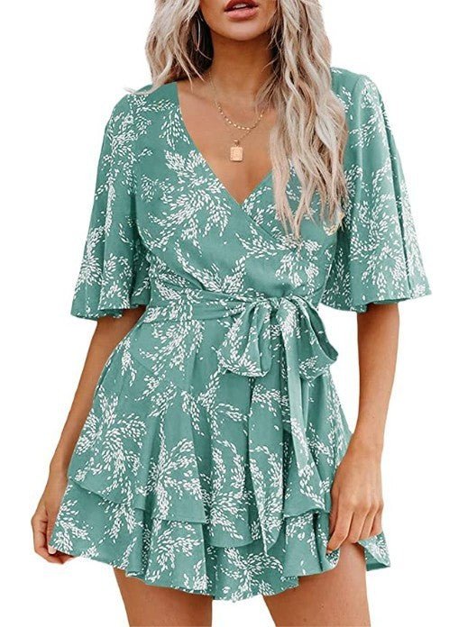 Floral V-neck Flare Sleeve Waist Belt-layer Pleated Dress $38.50 Dana Fashion Size: 2XL Color: Lake Blue Women's clothing Product information: Pattern: Color Thickness: medium Color: Lake Blue. Short sleeve, pink. Short Sleeve, wine red. Short Sleeve, Gre