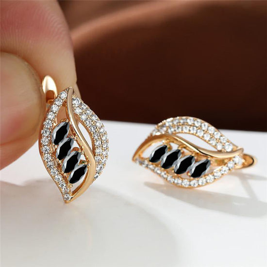 Four Diamond Leaf Slightly Zircon-encrusted Stud Earrings High-grade $16.50 Dana Fashion Color: Champagne Gold Black Women's Accessories Product information: Color: champagne gold yellow diamond, Champagne Gold Champagne, Champagne Gold olive green, champ