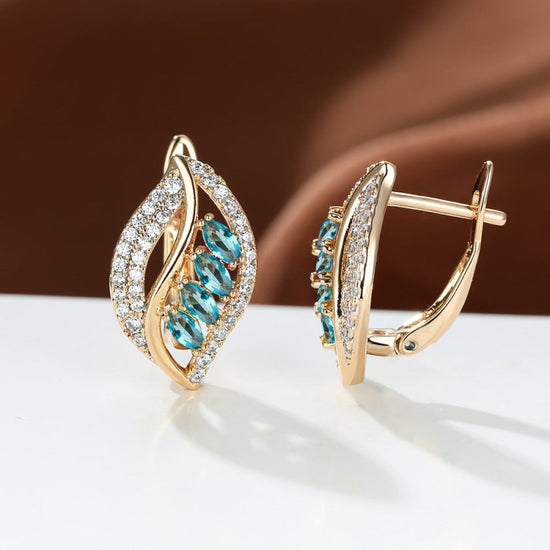 Four Diamond Leaf Slightly Zircon-encrusted Stud Earrings High-grade $16.50 Dana Fashion Color: Champagne Golden Water Women's Accessories Product information: Color: champagne gold yellow diamond, Champagne Gold Champagne, Champagne Gold olive green, cha