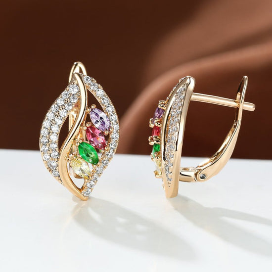 Four Diamond Leaf Slightly Zircon-encrusted Stud Earrings High-grade $16.50 Dana Fashion Color: Champagne Gold Color Women's Accessories Product information: Color: champagne gold yellow diamond, Champagne Gold Champagne, Champagne Gold olive green, champ