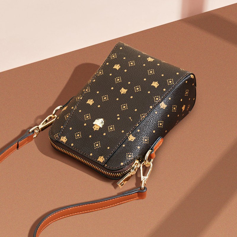 Foxer Shoulder Crossbody Bag Small Phone Bag $125.76 Dana Fashion Color: 9158V006F1B Brown Women's Bags Product information: Color: 9158V006F1B Brown Material: PVC/microfiber Size: 150*90 * 190cm Function: one shoulder, Crossbody Interior: 1 main Bag, 1 p