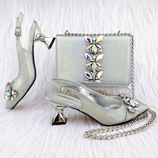 French Stiletto Heel Low Heel High Heels Can Be Crossbody Hand Bag $179.00 Dana Fashion Color: Silver Size: 38 Women's shoes Product information: Lining material: PU Scaffolding shape: Pointed Color: silver, gold, orange, blue, dark green, red, black Shoe