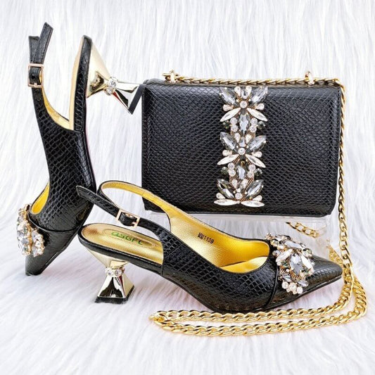 French Stiletto Heel Low Heel High Heels Can Be Crossbody Hand Bag $179.00 Dana Fashion Color: Black Size: 38 Women's shoes Product information: Lining material: PU Scaffolding shape: Pointed Color: silver, gold, orange, blue, dark green, red, black Shoe