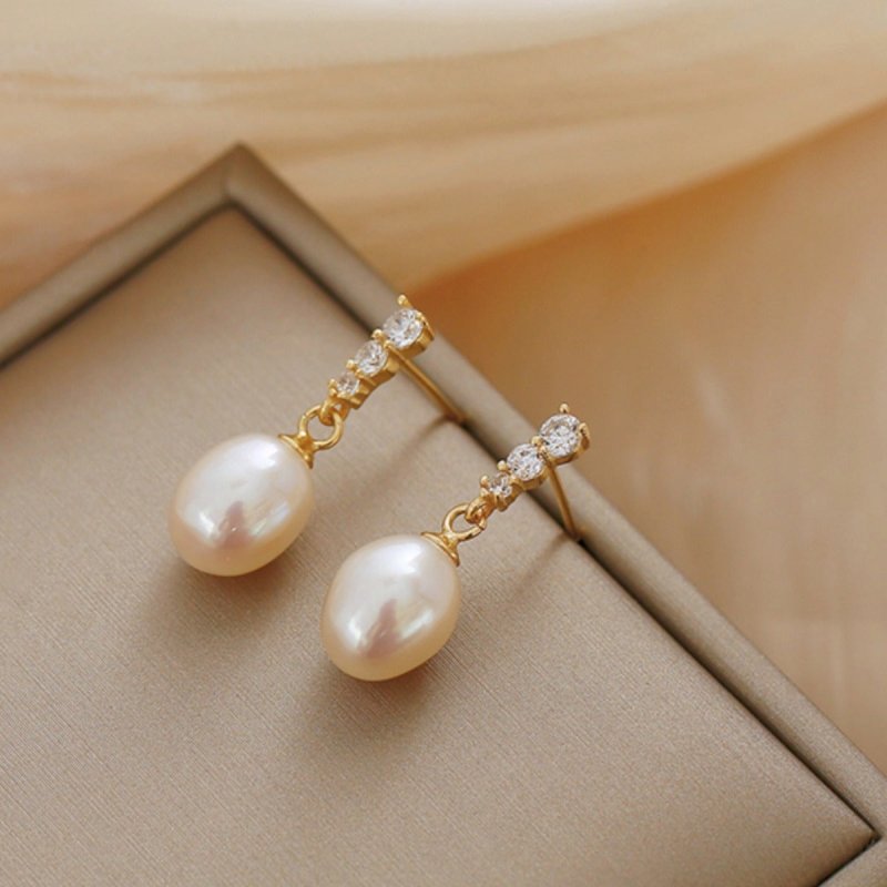 French Style All-match Fashion Earrings $14.99 Dana Fashion Color: Pink Women's Accessories Product information: Treatment Process: Electroplating Color: oval pearl zircon earrings-white, oval pearl zircon earrings-pink Applicable population: Female Mater