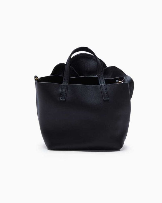 French Style Petal Flower Tote Bag One Shoulder Crossbody $78.50 Dana Fashion Color: Champagne Women's Bags Product information: Lining texture: no lining Color: pink, classic black, red, champagne gold Outer bag type: open pocket Hardness: medium Materia