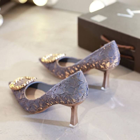 French Teenage High Heels Student Design Sense Niche Temperament Stiletto Heel Pumps $33.90 Dana Fashion Color: Blue 65cm Size: 34 Women's shoes Product information: Pattern: solid color Lining material: imitation leather Applicable sports: Universal Colo