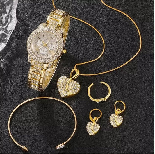 Full Diamond Bracelet Watch Suit Women's Quartz Watch Fashion Jewelry $41.29 Dana Fashion Color: Gold Watch Love 4 Pieces Women's Accessories Product information: Color: gold three eyes gold Love 4 pieces, Movement type: Quartz Display type: Pointer Mirro