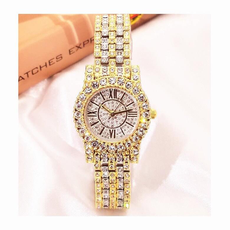 Full Rhinestone Waterproof Women's Watch Jewelry Clasp Bracelet Watch $58.09 Dana Fashion Color: White gold Women's Accessories Product Information: Display type: pointer Applicable people: female Style: Fashion Waterproof: Yes Waterproof performance: lif