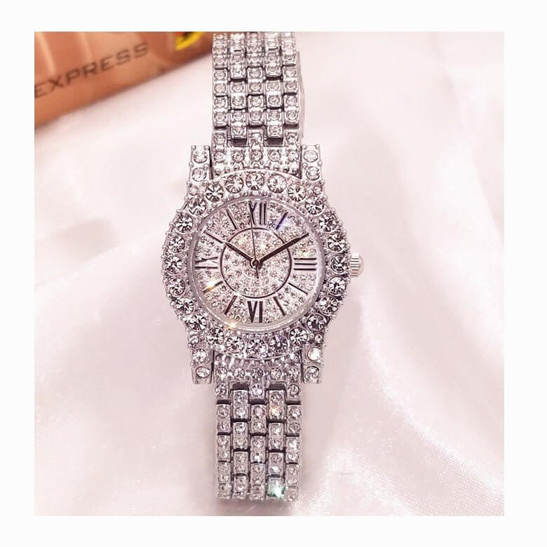Full Rhinestone Waterproof Women's Watch Jewelry Clasp Bracelet Watch $58.09 Dana Fashion Color: White steel Women's Accessories Product Information: Display type: pointer Applicable people: female Style: Fashion Waterproof: Yes Waterproof performance: li