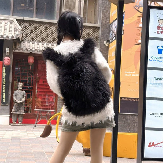 Fur Hot Girl Plush Backpack $89.00 Dana Fashion Color: Black Women's Bags Product information: Lining texture: PU Applicable scenario: leisure travel Color: white, sapphire blue, black, red, Lake blue, gray, orange red, glittering powder, starry sky, rose