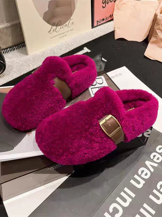 Furry Winter Flat Loafers Women Shoes Fashion Soft Sole Plus Velvet Cotton Shoes Female Soft Sole Round Toe Warm Casual Shoes 40 $35.99 Dana Fashion Color: black Shoe Size: 37 SPECIFICATIONS Whether with metal toe cap: No Flats Type: Loafers Upper Materia
