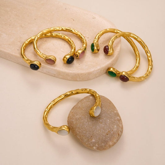 Genuine Gold Plated Titanium Steel Exquisite Zircon Opening Bracelet $35.00 Dana Fashion Color: Black Women's Accessories Product information: Process: Electroplating Color: white, black, red, green, pink Material: titanium steel Size: Opening Popular ele