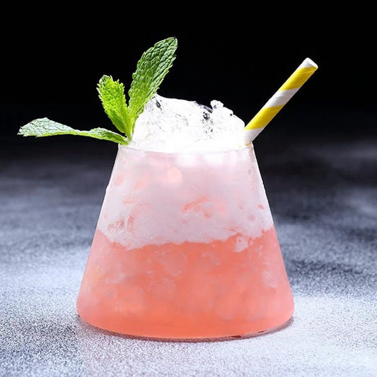 Glass cocktail glass wine glass $145.74 Dana Fashion capacity: 12pcs 300 350ml Dana's Kitchen Features: 100% new high quality! The best feature is not easy to break, good for your child. The use of environmentally friendly materials will not cause harm or