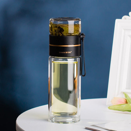 Glass Water Bottle With Tea Infuser Filter Tea Separation Double Wall Glass Bottle Leakproof Water Bottle $32.62 Dana Fashion Color: Black Capacity size: 450ml Dana's Kitchen Overview: 1. Tea water separation design, you can use the tea warehouse to make