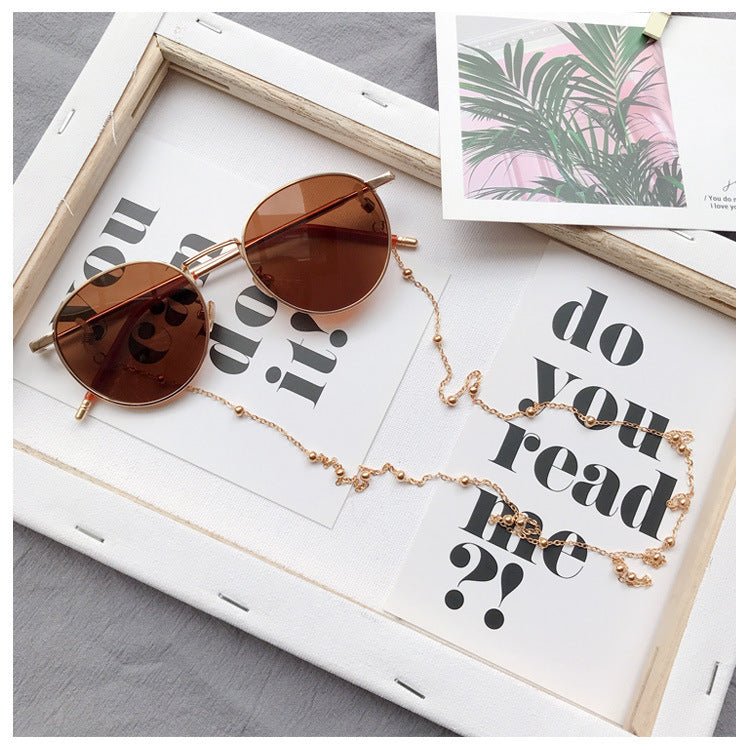 Glasses chain neck $10.95 Dana Fashion Color: Gold Women's Accessories Material：Copper + Iron Package：Each individual package, if you need a gift box, you can contact customer service Length：about 72cm does not include two ends; due to handmade, there wil