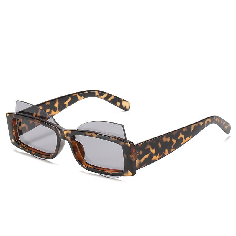 Glasses Fashion Cat Glasses PC Lens Carved Glasses $20.00 Dana Fashion Color: Leopard frame gray piece style: The New Women's Accessories Product information: Glasses structure; frame Lens material: PC Style: Personality Frame material: PC Anti-UV grade: