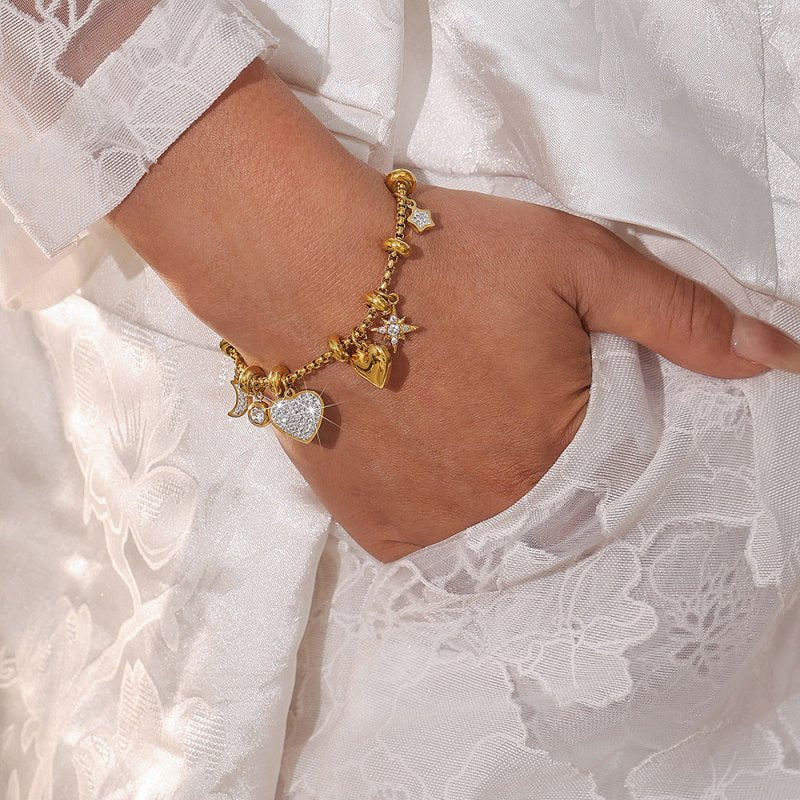 Graceful Personality Heart Shape With Diamond Bracelet Titanium Steel $36.61 Dana Fashion Color: Gold Women's Accessories Product information: Color: E560-steel heart bracelet, E560-gold heart bracelet Applicable people: Unisex Material: titanium steel Sh