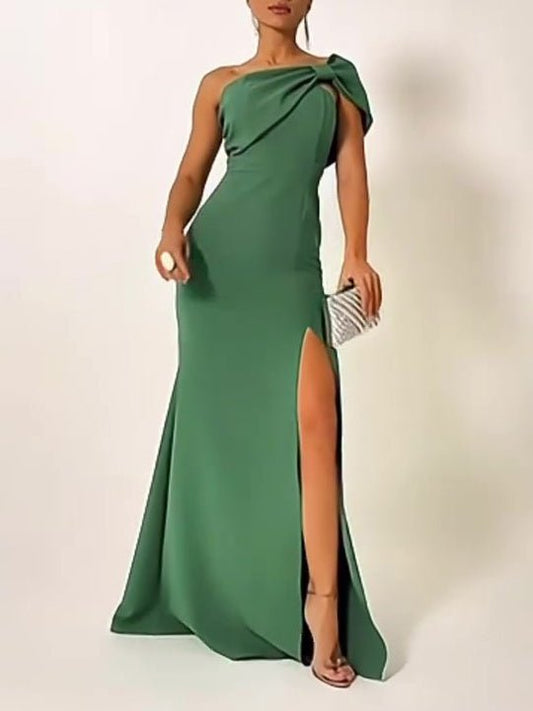 Green Bow Tube Top Evening Dress $41.99 Dana Fashion Color: Green Size: L Women's clothing معلومات المنتج: التصميم: لون سادة النمط: أنيق السُمك: عادي الخامة: بوليستر المناسبة: الحفلات والزفاف المقاس والملاءمة طول الفستان: ماكسي المرونة: مرن قليلاً نوع الم