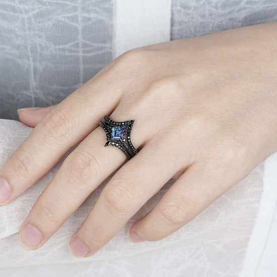 Gun Black Retro Three-piece Women's Ring $10.77 Dana Fashion Color: Colorful Size: 10 Yards Women's Accessories Product information: Type: Ring Treatment Process: Electroplating Color: Gun black colorful three-piece set Applicable population: Female Size: