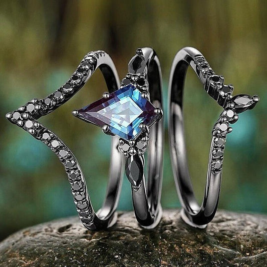 Gun Black Retro Three-piece Women's Ring $10.77 Dana Fashion Color: Colorful Size: 10 Yards Women's Accessories Product information: Type: Ring Treatment Process: Electroplating Color: Gun black colorful three-piece set Applicable population: Female Size: