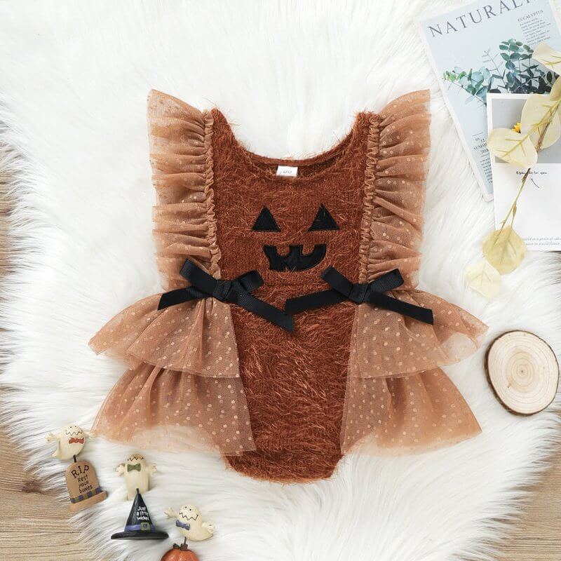 Halloween Baby Costume Triangle Rompers $25.50 Dana Fashion Color: Orange Suitable For Height: 100cm Baby Clothing Product information: Color: Orange Suitable height: 70CM,80cm,90cm,100cm Fabric name: Plush Closed style: pullover Main fabric composition: