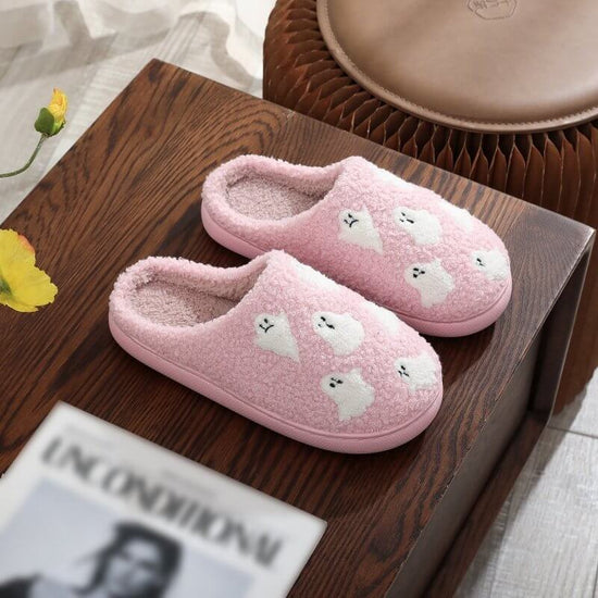 Halloween Ghost Cartoon Thermal Cotton Slippers Men And Women $29.50 Dana Fashion Color: Black Size: 36to37 Women's shoes Product information: Color: cotton slippers-6 kid (black), cotton slippers-6 kid (pink) Size: 36-37,38-39,40-41,42-43,44-45 Sole mate