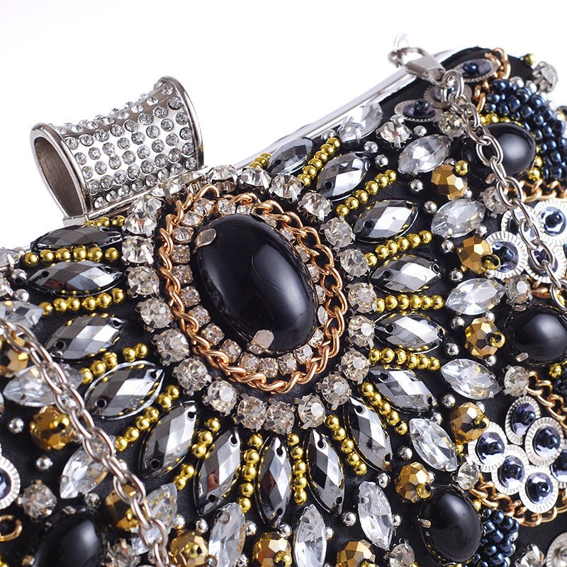 Hand-Made Beaded Clutches For Women'S Handbags In Europe And America $63.13 Dana Fashion Color: Black Women's Bags Product information Style: European and American style Material: Polyester Fabric texture: polyester Style: Women's Clutch Popular Elements: