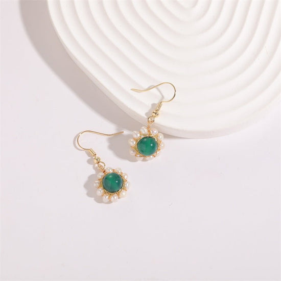 Hand-wound Water Pearl Earrings Natural Stone Emerald Green $29.19 Dana Fashion Color: Green Women's Accessories Product information: Material: Copper Style: S925 Silver Pearl/3m Shape: Geometric Style classification: fashion commuter Applicable people: w