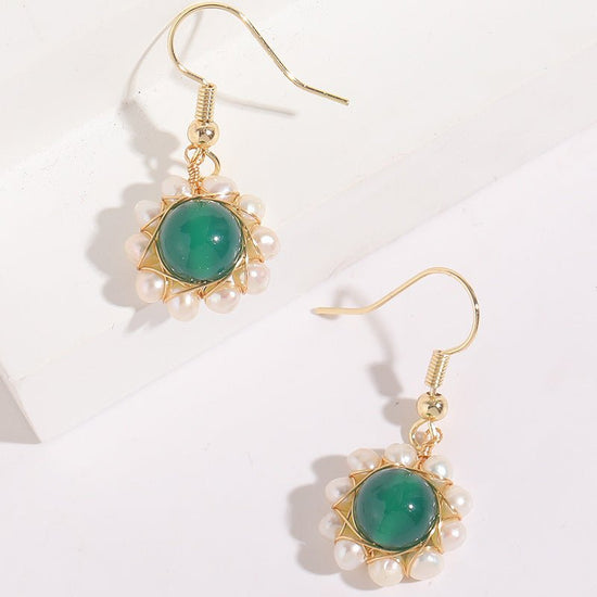 Hand-wound Water Pearl Earrings Natural Stone Emerald Green $29.19 Dana Fashion Color: Green Women's Accessories Product information: Material: Copper Style: S925 Silver Pearl/3m Shape: Geometric Style classification: fashion commuter Applicable people: w