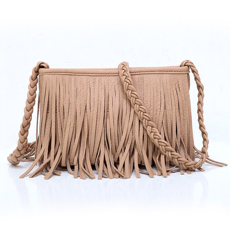 Hand-woven Tassel Bag Shoulder Crossbody Bag $54.93 Dana Fashion Color: Khaki Women's Bags Product information: Lining texture: polyester cotton Pattern: solid color Color: khaki, black, brown, gray, beige Processing Method: soft surface Outer bag type: S