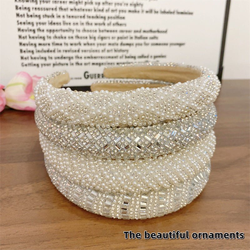Heavy Industry Light Luxury New High-grade High-definition Pearl Headband $20.00 Dana Fashion Color: Grid Pearl Women's Accessories Product information: Processing process: manual Color: straight terms, twill rhinestone style, twill Pearl style, rhineston
