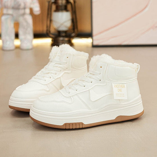 High Cotton-padded Shoes Fleece-lined Winter Women $42.15 Dana Fashion Color: Beige Size: 35 Women's shoes Product information: Color: beige, black Upper height: tall crown Heel height: flat heel Size: 35, 36, 37, 38, 39, 40 Sole material: rubber Shoe Upp
