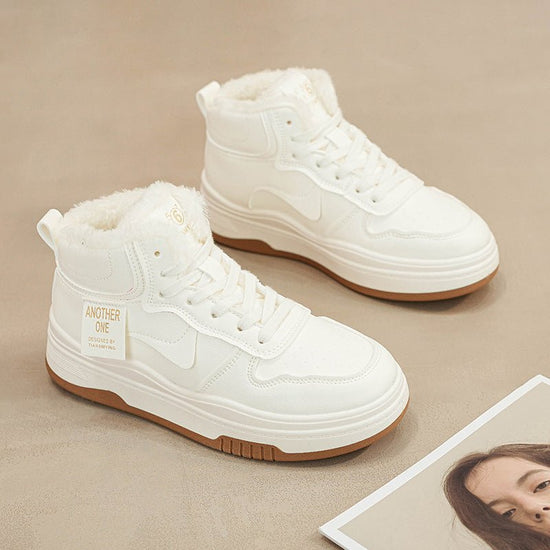 High Cotton-padded Shoes Fleece-lined Winter Women $42.15 Dana Fashion Color: Beige Size: 35 Women's shoes Product information: Color: beige, black Upper height: tall crown Heel height: flat heel Size: 35, 36, 37, 38, 39, 40 Sole material: rubber Shoe Upp