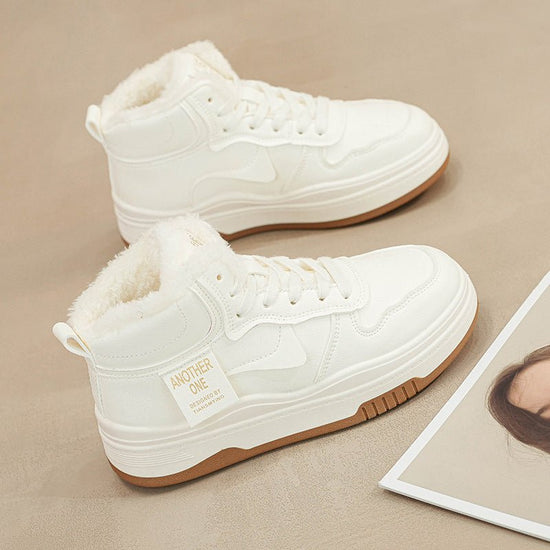 High Cotton-padded Shoes Fleece-lined Winter Women $42.15 Dana Fashion Color: Beige Size: 35 Women's shoes Product information: Color: beige, black Upper height: tall crown Heel height: flat heel Size: 35, 36, 37, 38, 39, 40 Sole material: rubber Shoe Upp