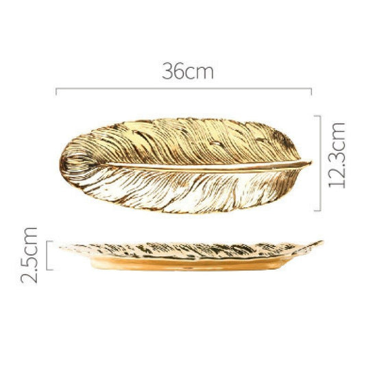 High-end Ideas For Household Ceramics, Dishes And Plates For Steaming Fish $42.71 Dana Fashion Color: Golden feather tray Size: large Dana's Kitchen Product information: Material: Porcelain Surface technology: electroplating Ceramics: Porcelain pattern: p