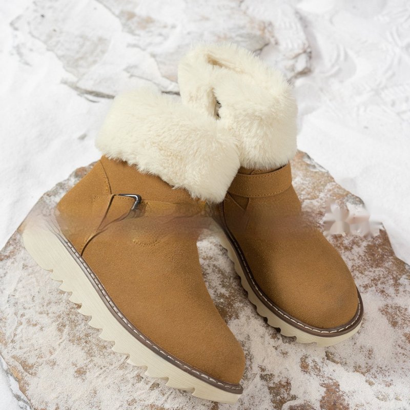 High Quality Middle Tube Platform Snow Boots $52.00 Dana Fashion Color: Yellowish Brown Size: 36 Women's shoes Product information: Color: yellow brown, light khaki, brown, black Upper height: Mid-top Shoe Upper material: artificial PU Sock length: 1 Size