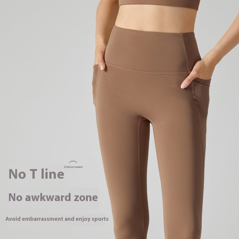 High Waist Belly-contracting Warm Sports Tights For Women $24.67 Dana Fashion Color: Black Size: L Women's clothing معلومات المنتج: النمط: لون سادة اللون: لون الكاكاو، أزرق داكن، رمادي تيتانيوم، أسود طول البنطلون: بنطلون المقاس: S، M، L، XL تكوين البطانة: