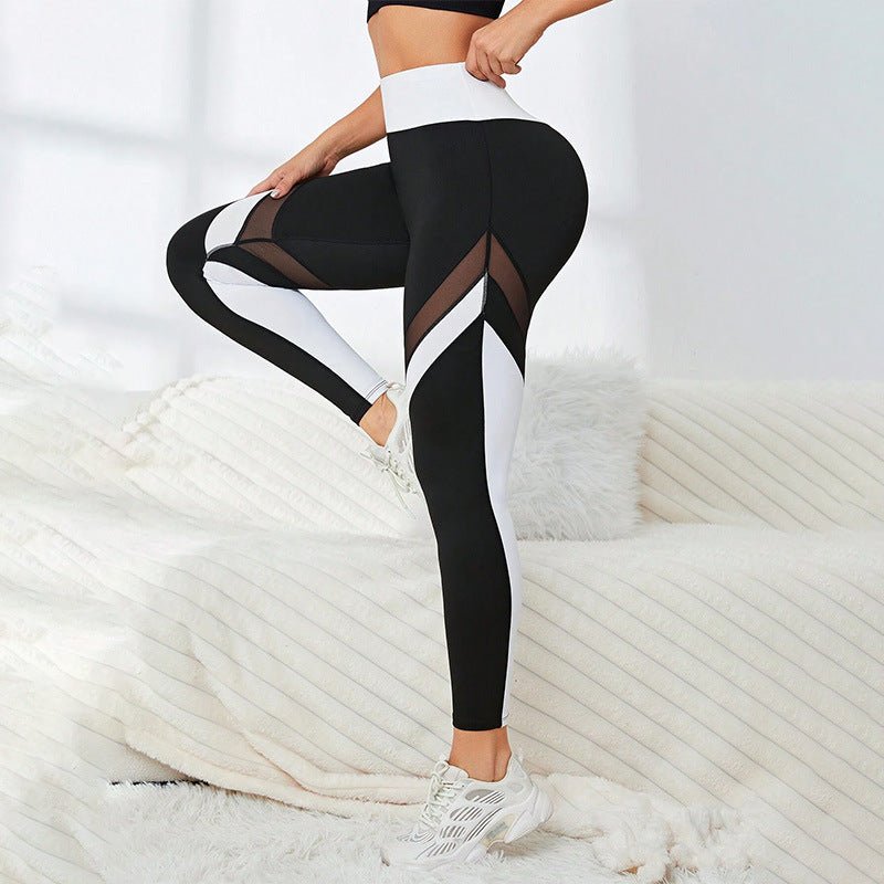 High Waist Sexy Hip Lifting And Perspiration Base Yoga Pants Women $24.78 Dana Fashion Color: Black And White Size: L Women's clothing معلومات المنتج: اسم القماش: ponte-de-roma السيناريوهات القابلة للتطبيق: رياضات الجري، معدات اللياقة البدنية، اتجاهات الر