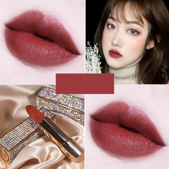 HOJO Star Diamond Shine Lipstick $36.73 Dana Fashion Style: 3style makeup Features: Silk texture 2. Apply moisturizing and smooth, durable and not easy to discolor 3. Just found the right balance between lipstick and lip glaze, silky moisturizing, soft, l