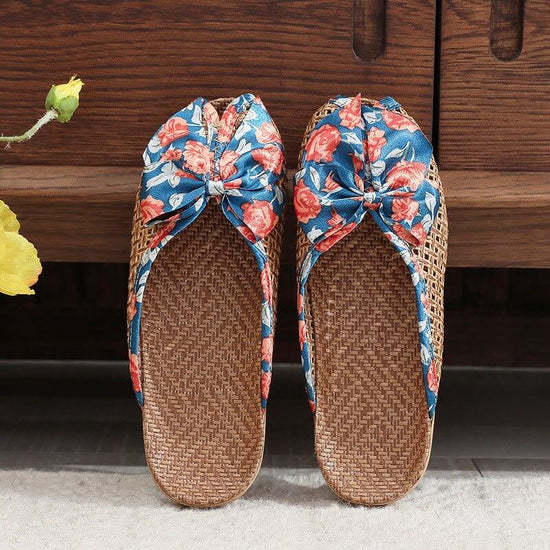 Home Breathable Indoor Rattan Slippers For Women $34.99 Dana Fashion Color: Blue Size: 35 To 36 Women's shoes Product information: Color: blue, red, orange, gray Size: 35-36,37-38,39-40 Sole craft: viscose shoes Sole material: EVA Popular elements: hollow