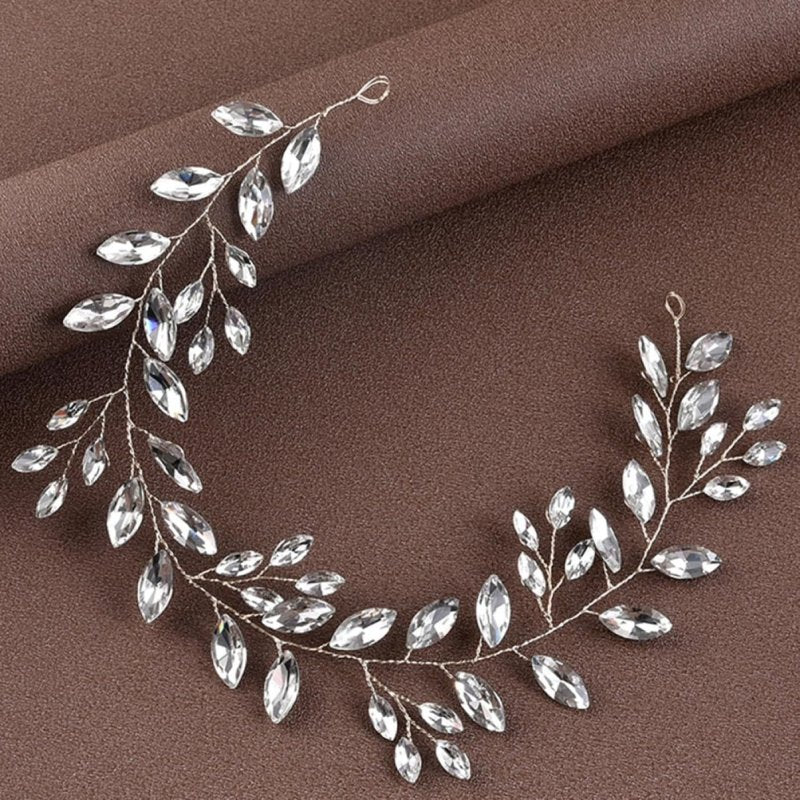 Horse Eye Silver Flexible Chain Headband Headwear Wedding $19.00 Dana Fashion Color: KC Gold Women's Accessories Product information: Pattern: Plaid Type: hair band, hair band Color: kc gold, silver Style: Women's Material: Crystal Shape: Flower Popular e